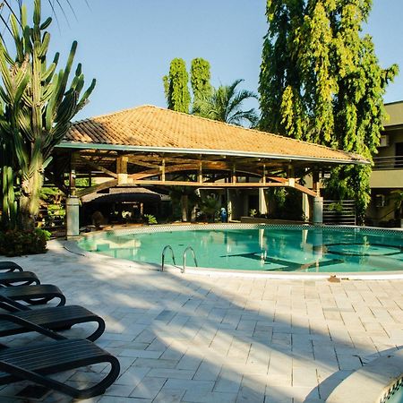 Hotel Ot Três Lagoas Kültér fotó